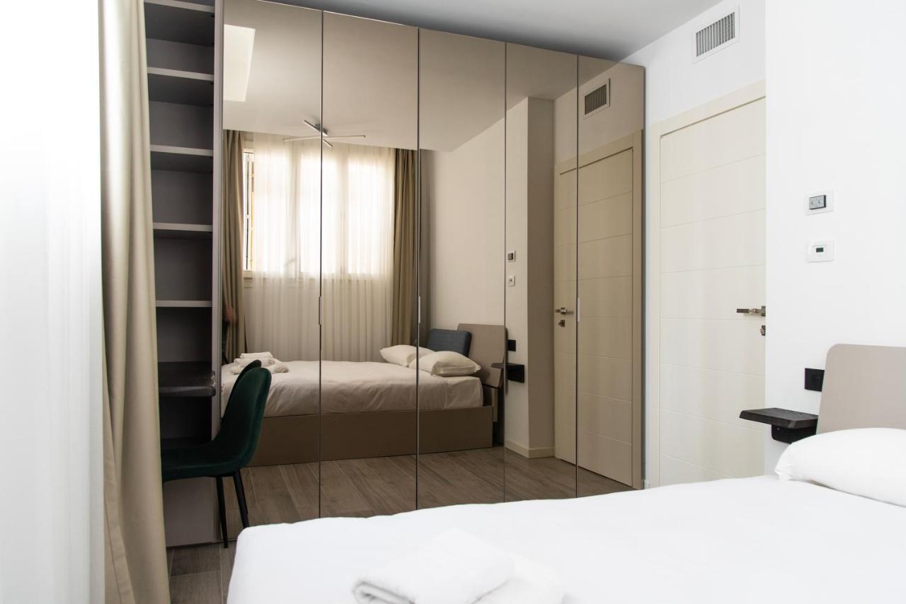 Youhosty - Montebianco 4/6 Milano Ngoại thất bức ảnh