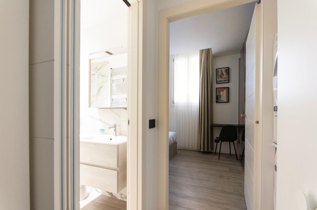 Youhosty - Montebianco 4/6 Milano Ngoại thất bức ảnh