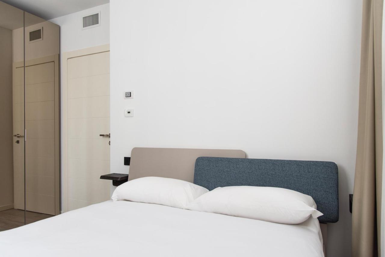 Youhosty - Montebianco 4/6 Milano Ngoại thất bức ảnh